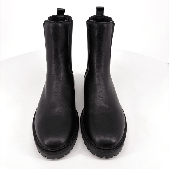 BANANA REPUBLIC | Lugg Sole Leather Chelsea Boots in Black | Sz 8.5 - Picture 4 of 14